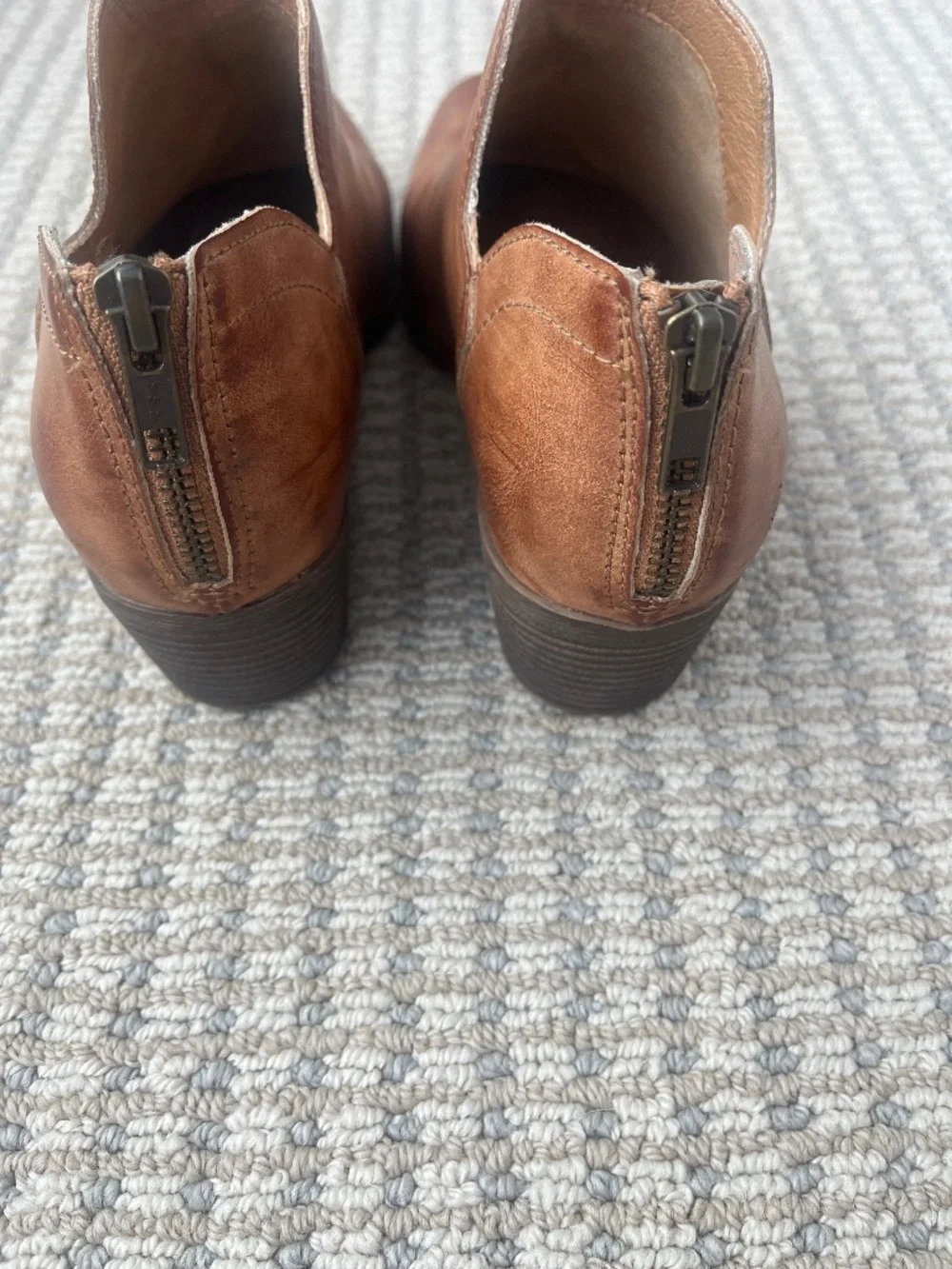 b.o.c. Born Concept Celosia Ankle Booties Size 7